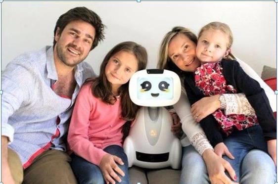 家庭智能机器人成智能物联网时代家庭核心终端